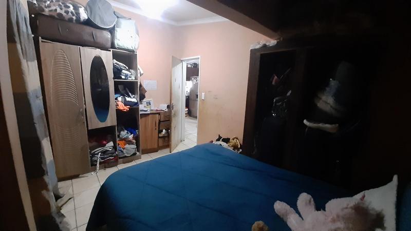 2 Bedroom Property for Sale in Blackheath Industrial Western Cape